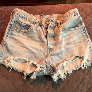 Women’s Levi Jean Shorts